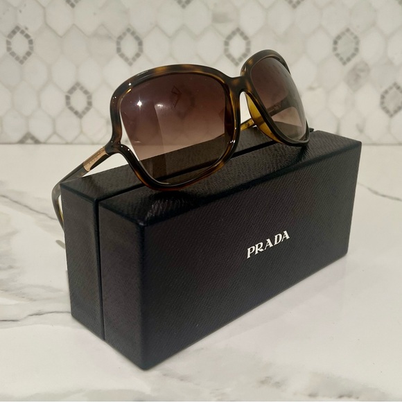 WOW! PRADA Brown and Gold Oversized Sunglasses SPR 28L Havana main image 10